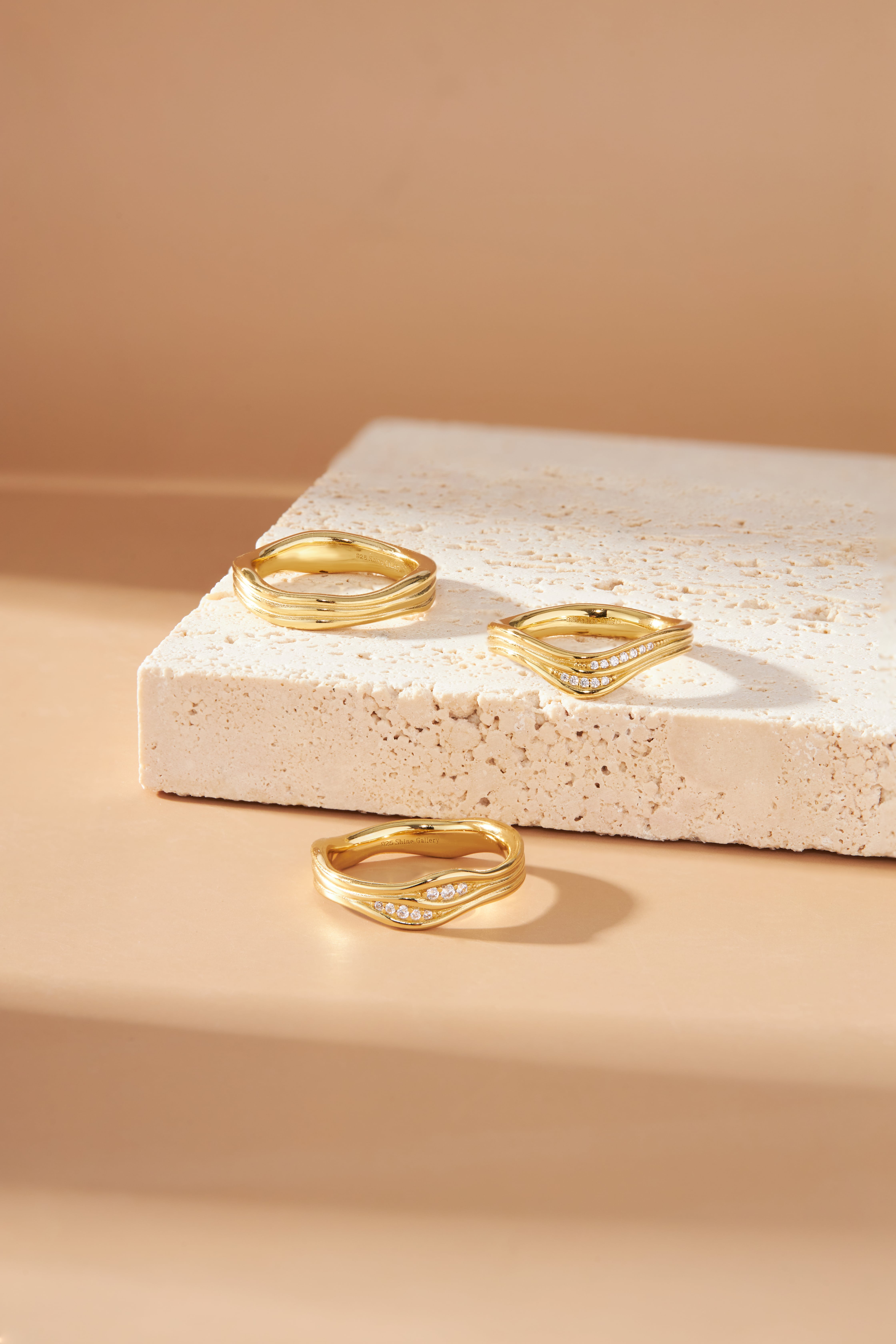 Ripple Curve CZ Ring | Bold and Statement Ring | Shine Gallery